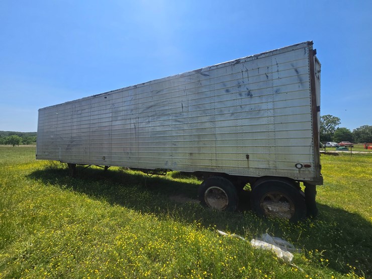 trailmobile-van-image-7