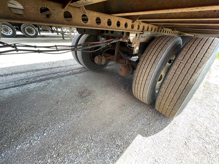 #404-•-2014-wabash-semi-trailer-(has-wi-title)-(denmark,-wi)-image-13
