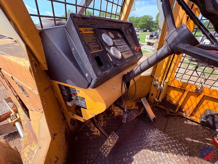 1993-deere-548e-image-69