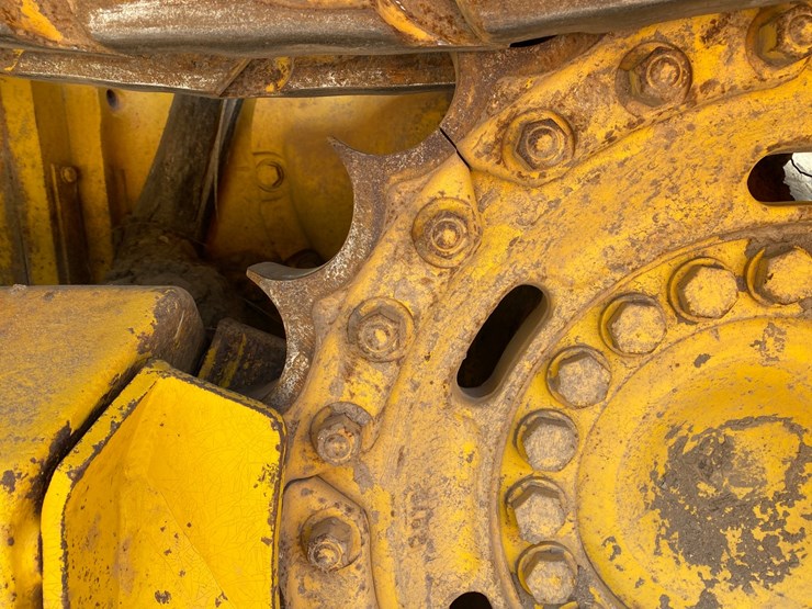 2006-komatsu-d61px-image-28