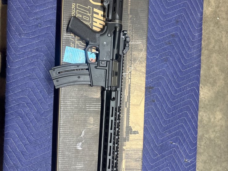 #41-•-hammerli-tac-r1-22-rifle-image-1