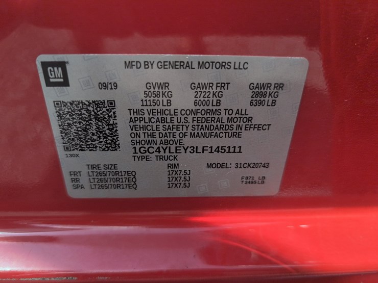 2020-chevrolet-silverado-2500hd-image-25
