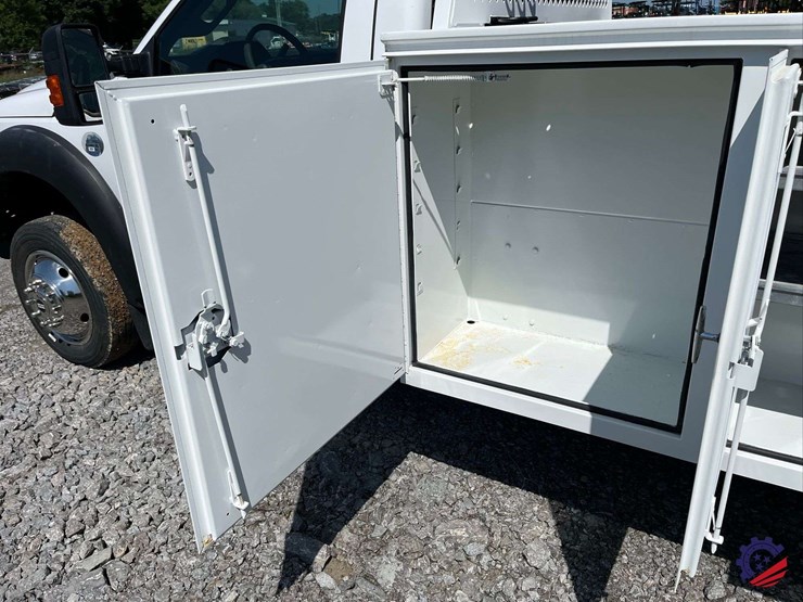 2011-ford-f450-image-22