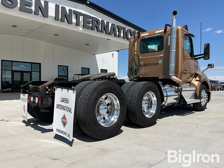 2022-kenworth-t680-image-5