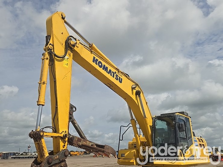 2017-komatsu-pc210-lc-11-image-22