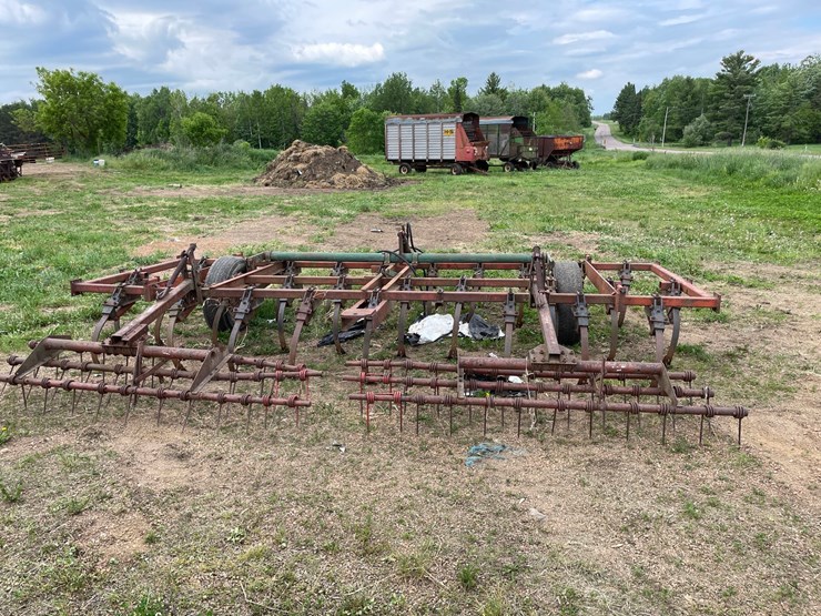 #212-•-field-cultivator-187"-wide-(ringle,-wi)-image-4
