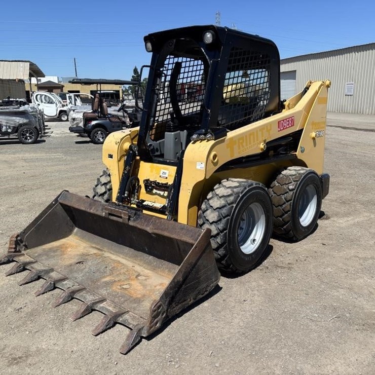 2019 GEHL R190