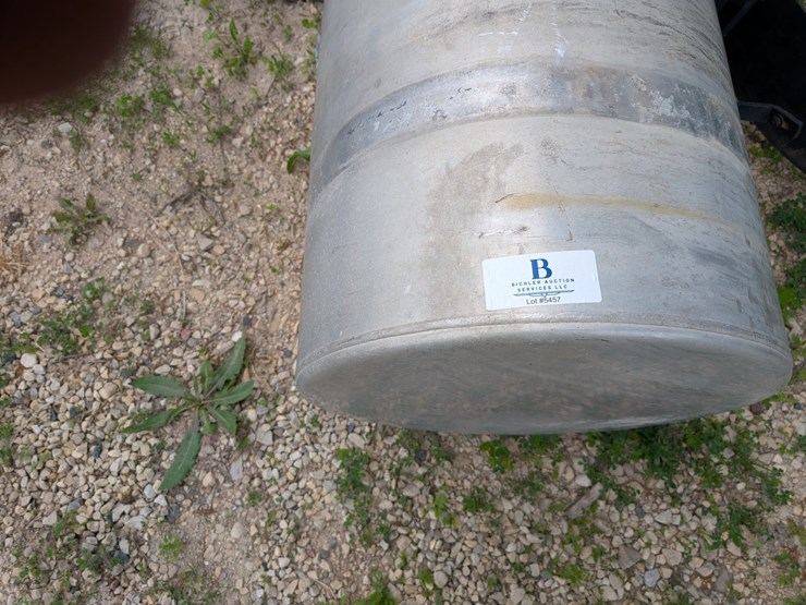 #5457-•-aluminum-fuel-tank-image-2