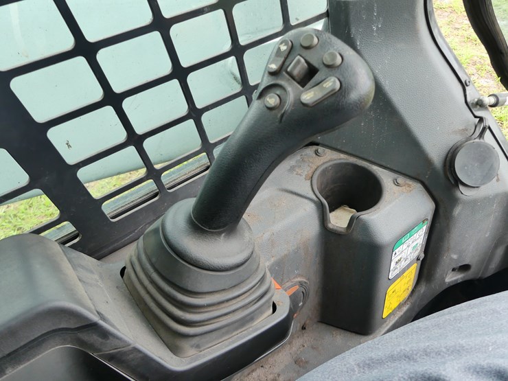 2021-bobcat-t76-image-13