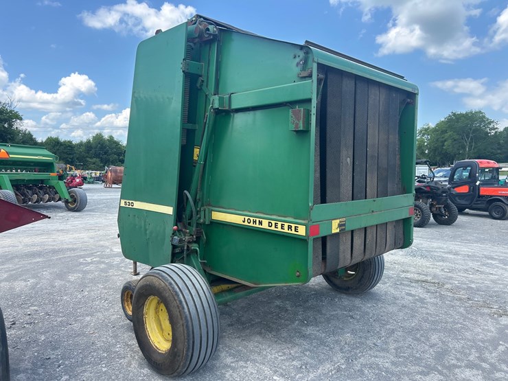 john-deere-530-image-4