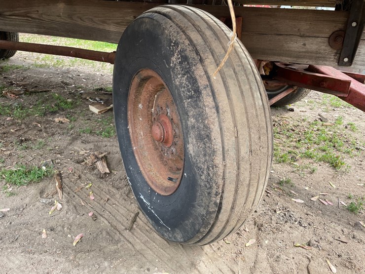#228-•-h+s-hay-wagon-(ringle,-wi)-image-12