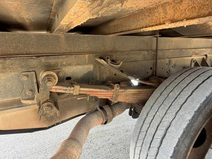 2013-ford-f550-image-31