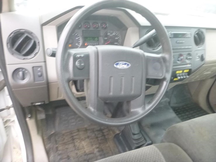 2009-ford-f450-image-12