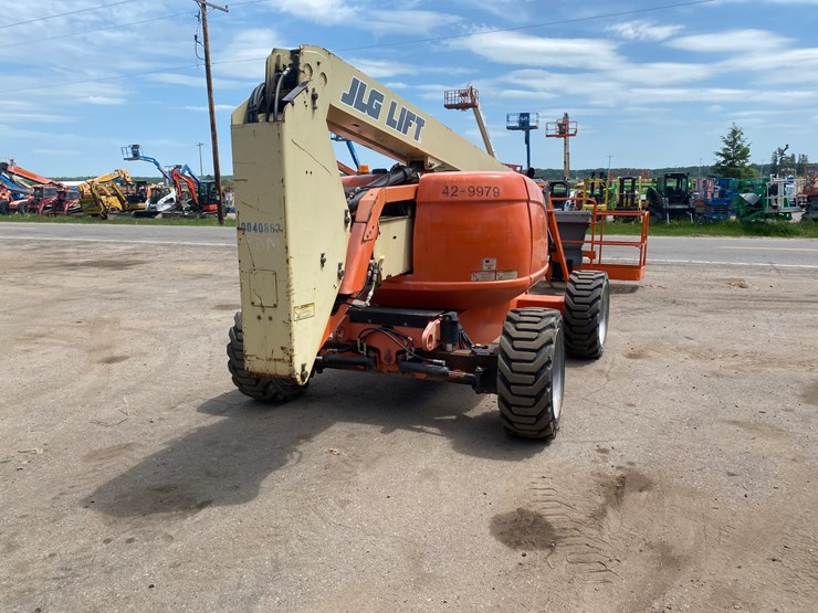 2012-jlg-600aj-image-6