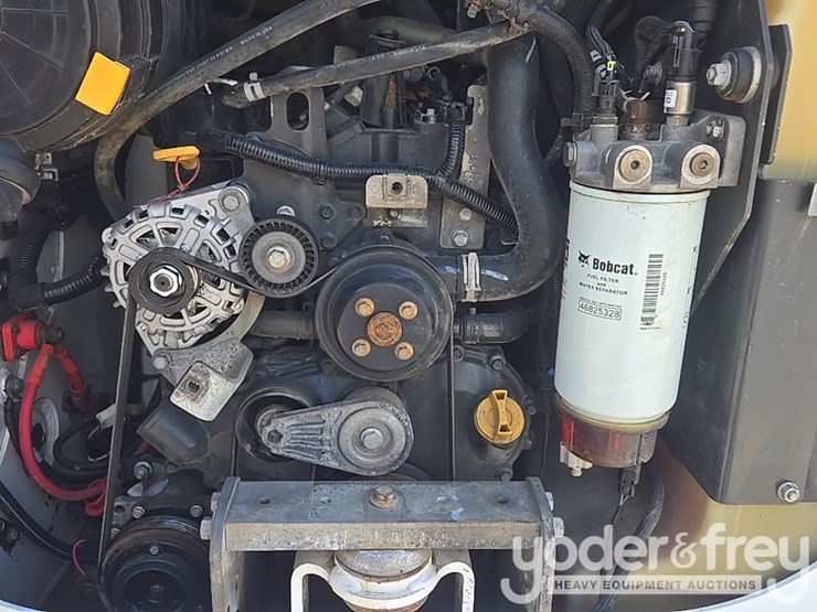 2021-bobcat-t66-image-36