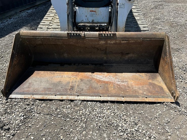2022-bobcat-t770-image-9
