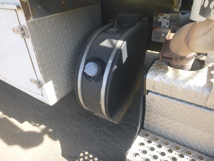 2018-kenworth-t370-image-30