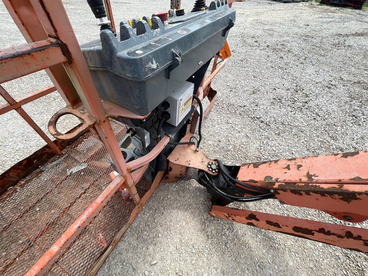 jlg-460sj-image-10
