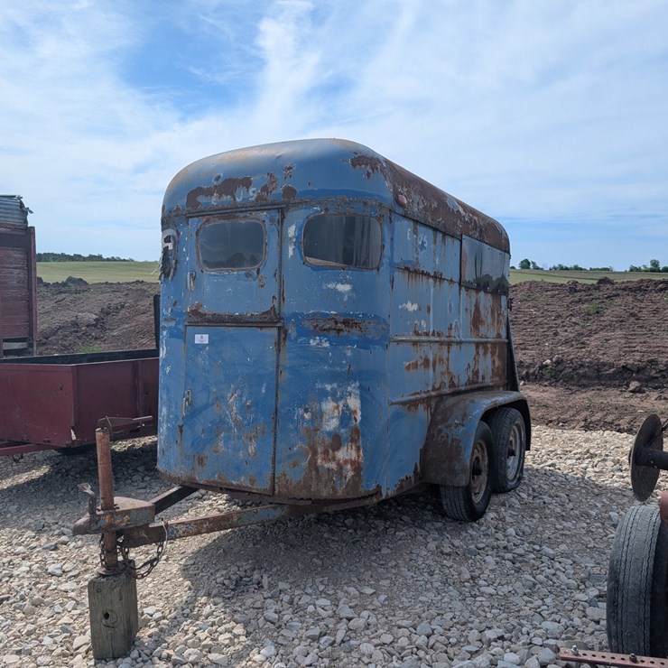 #5497 • Cattle/Calf Trailer