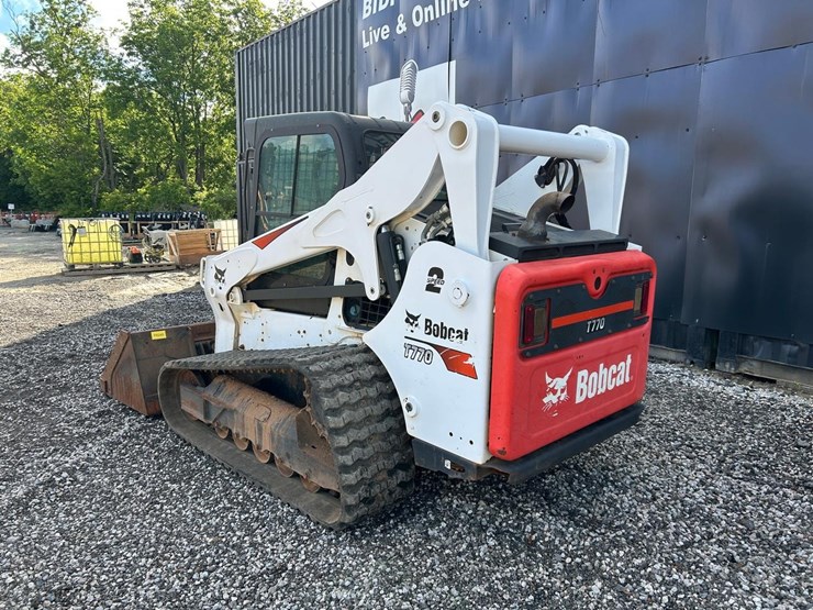 2018-bobcat-t770-image-2