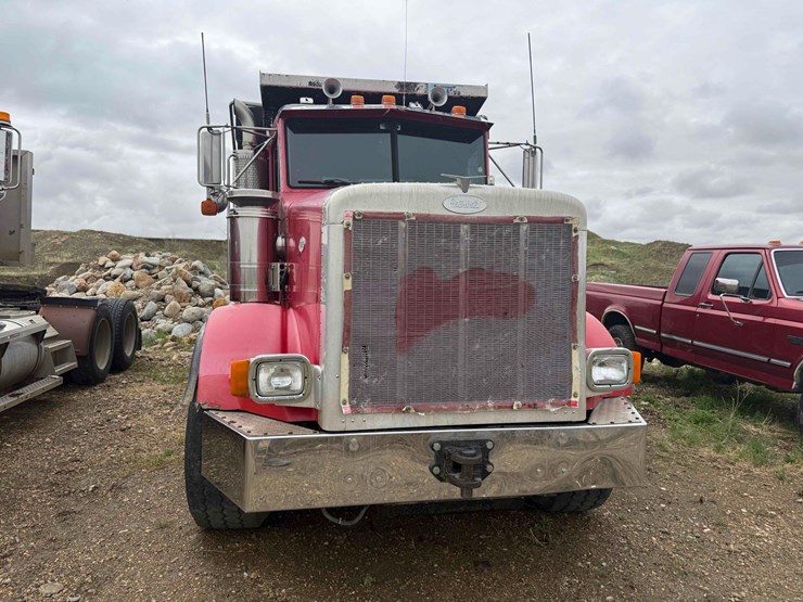 1995-peterbilt-dump-truck-image-3
