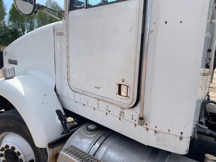 1988-kenworth-t800-image-13