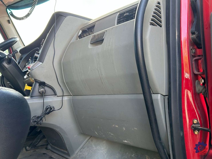 2020-kenworth-t880-image-88