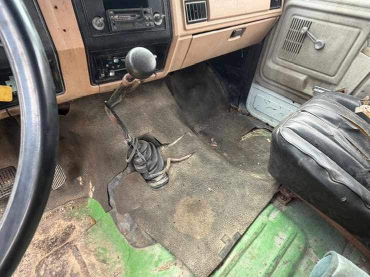 1984-ford-f600-image-47