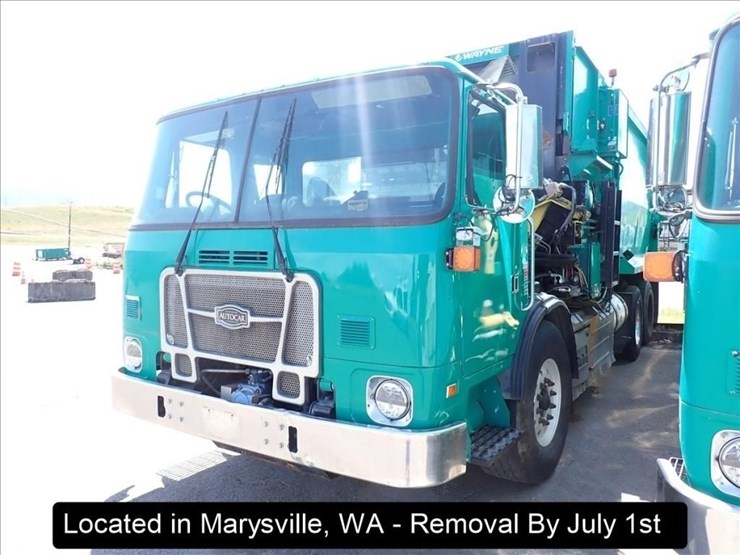 2015-wayne-curbtender-image-1