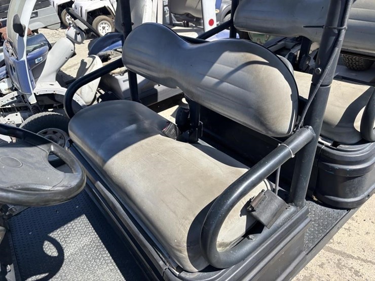2020-club-car-carryall-1700-image-11
