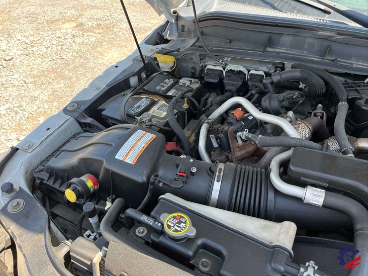 2016-ford-f550-image-38