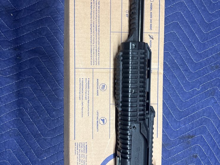 #40-•-hi-point-4595-carbine-45-auto-image-6