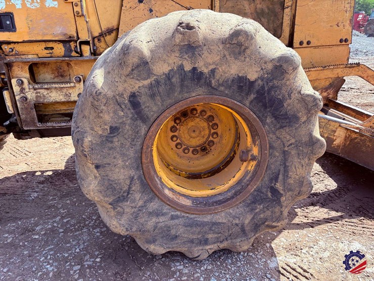 1993-deere-548e-image-79