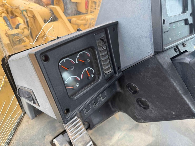 caterpillar-950g-image-30