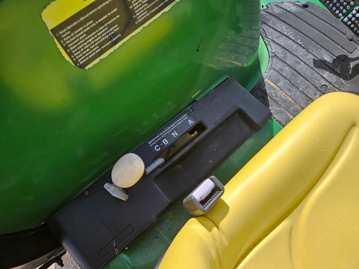 john-deere-4600-image-52