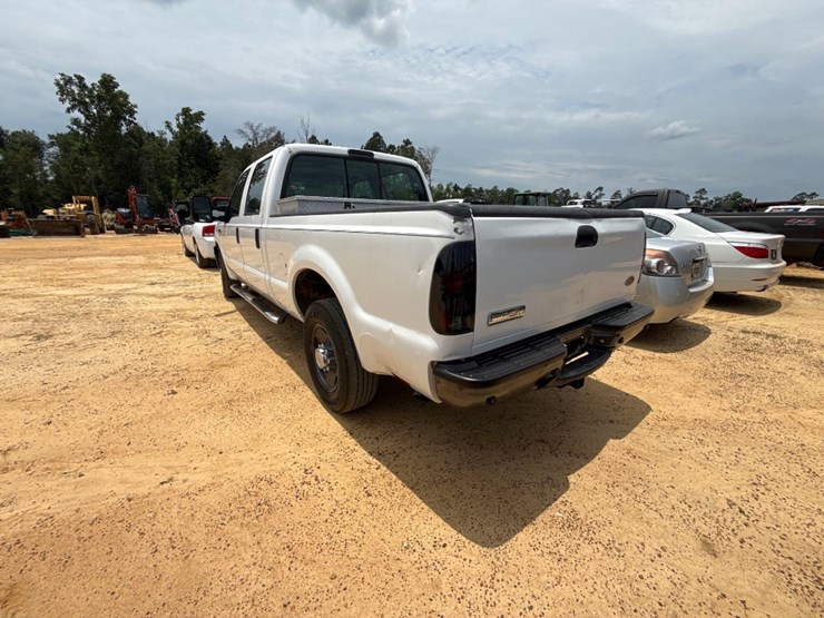 2005-ford-f250-image-3