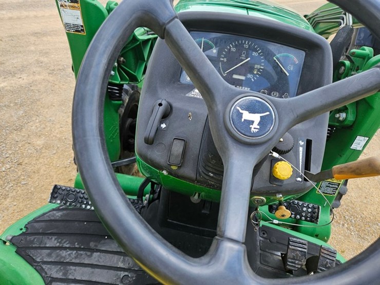 john-deere-4600-image-21
