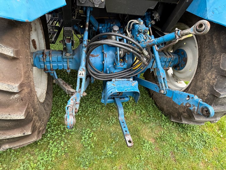 new-holland-5030-image-7