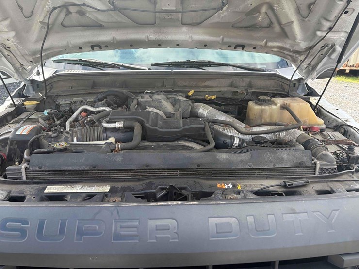 ford-f550-image-13
