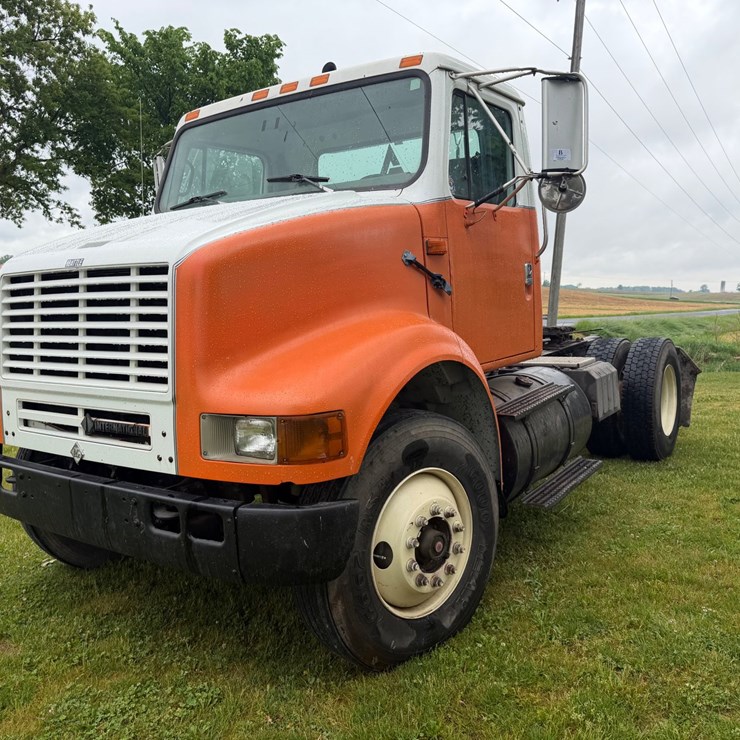 1999 CASE IH 8100