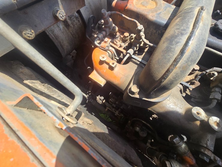 hitachi-ex160-lc-image-30
