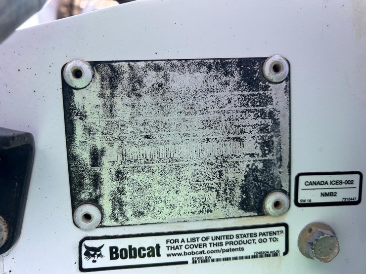 2019-bobcat-t740-image-26