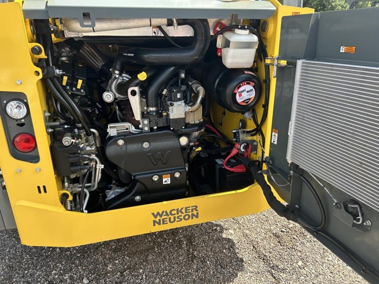2022-wacker-neuson-sw32-image-6