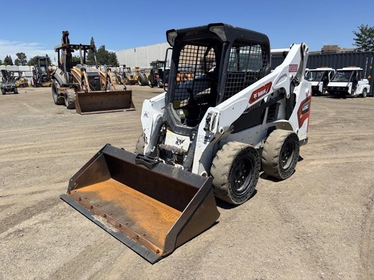 2021-bobcat-s590-image-1