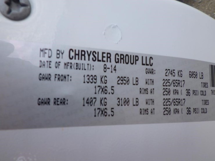 2015-dodge-grand-caravan-image-16