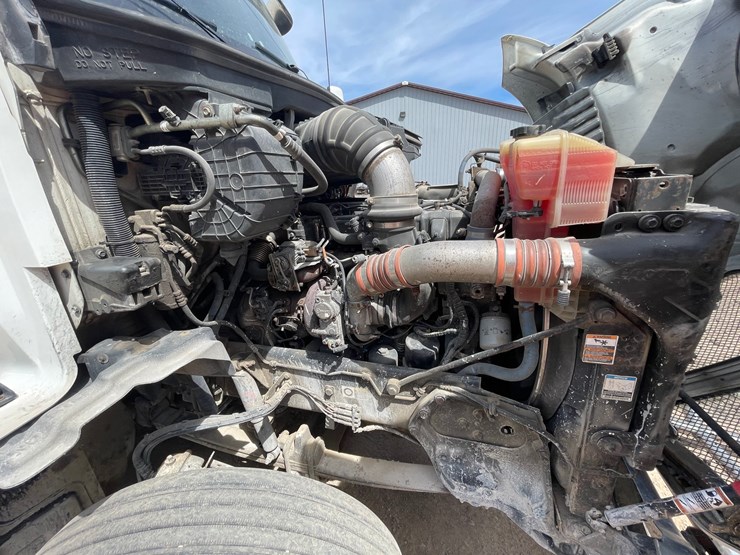 2016-kenworth-t680-image-75