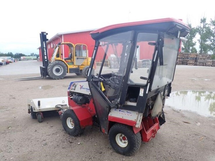 2014-ventrac-4200-image-5