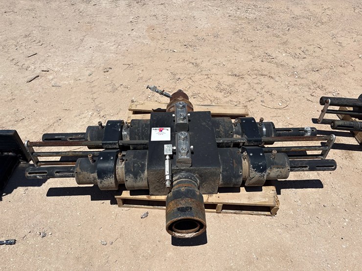 5”-10k-double-hydraulic-wireline-bop-image-1