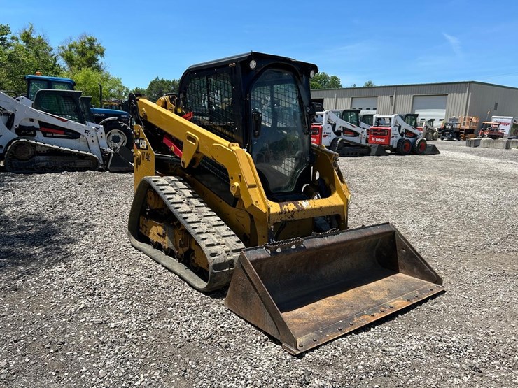 2017-caterpillar-249d-image-6