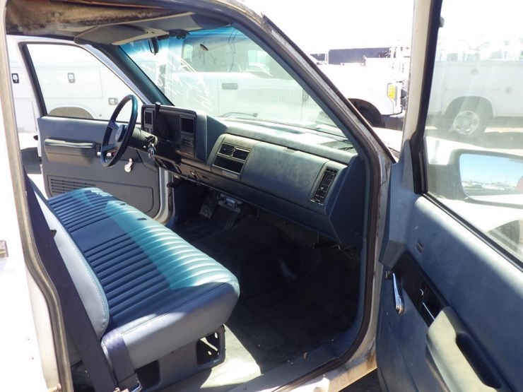 1990-chevrolet-2500-image-7